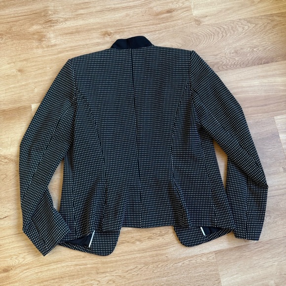 NWT White House Black Market Polka Dot Blazer Women’s Size 8 - Picture 7 of 8